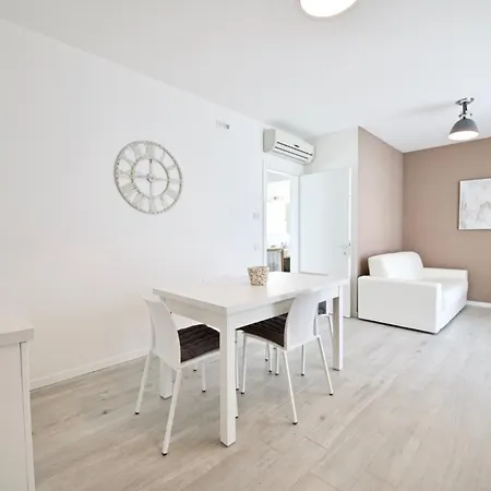 Apartment Wave Village