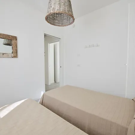 Apartment Wave Village