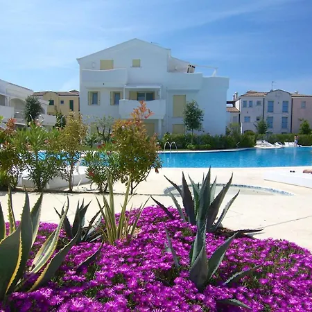Wave Village Apartament *
