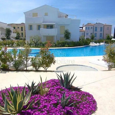Wave Village Apartment
